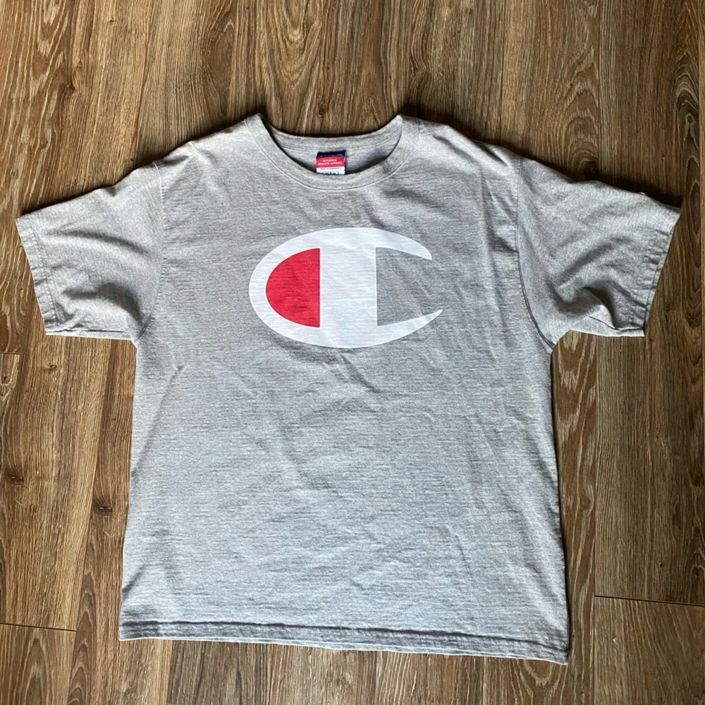Champion Logo Men’s T-Shirt - Picture 3 of 7
